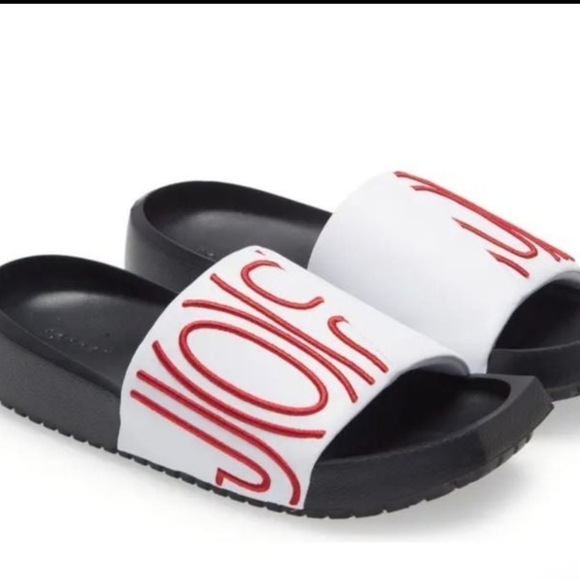 NWT Women's Jordan NOLA Slides - Picture 3 of 10